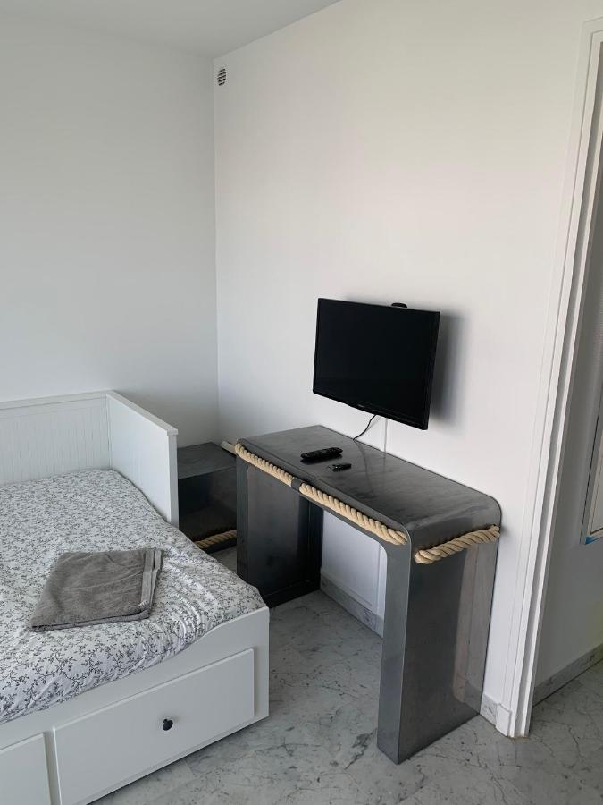 Les Appartements De Lina-Self Check In 拉格朗德默特 外观 照片